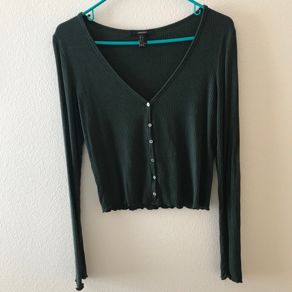Forever 21 Green Long Sleeve Cropped Top